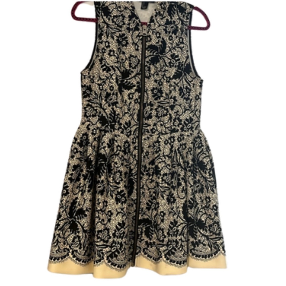 Forever 21 patterned fit and flare zipper dress